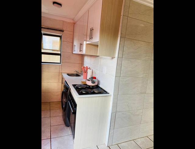 2 BEDROOM HOUSE FOR SALE IN PALM RIDGE